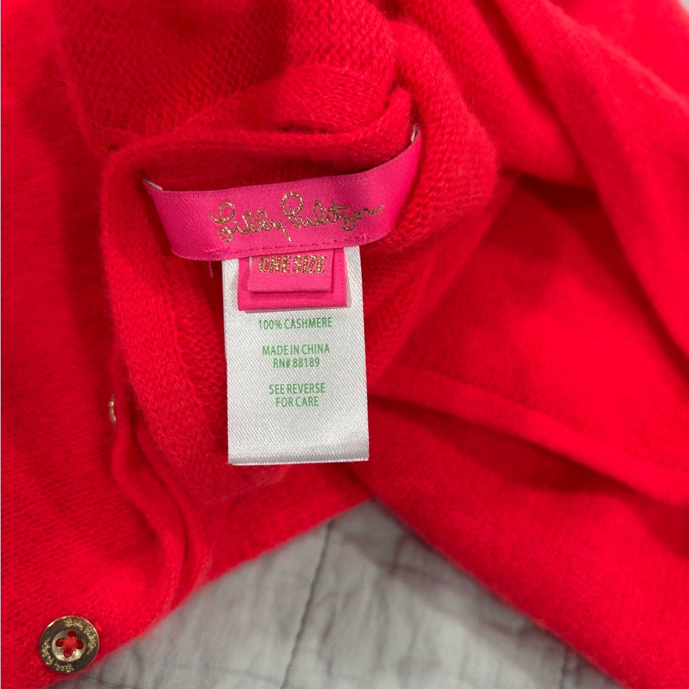 Lilly Pulitzer Cashmere Harp Wrap Red One Size Gold Buttons - Picture 3 of 3